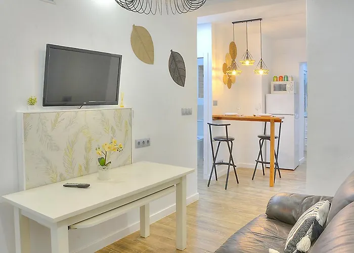 Family Apartment In Triana
