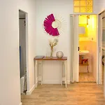 Family Apartment In Triana